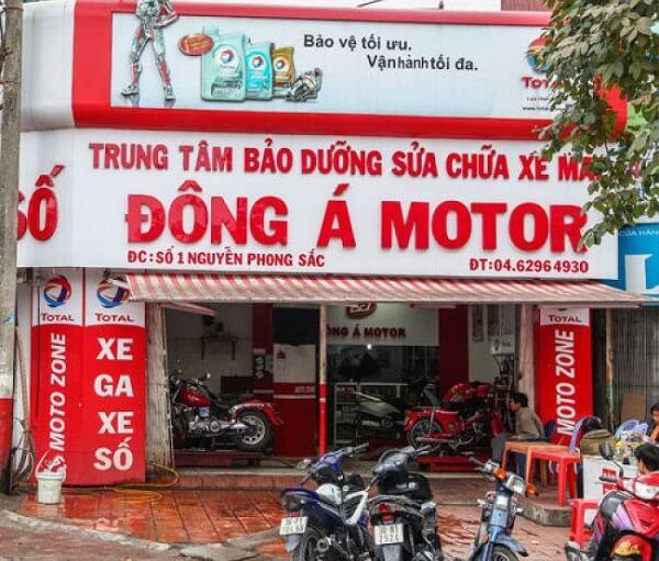 Bảng hiệu mica chữ nổi của trung tâm bảo dưỡng sửa chữa xe máy Đông Á Motor