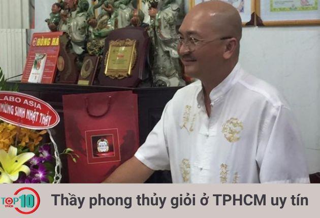 Thầy xem phong thủy hay Huỳnh Mai